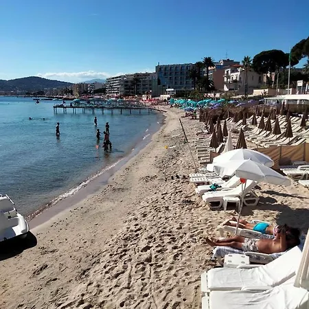 10mm A Pied Des Plages, Olympe Climatise Apartmán